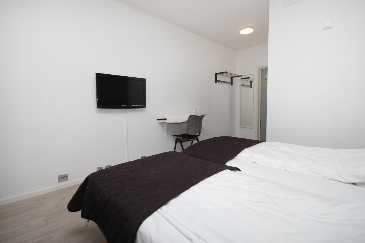 Napoli Resturant & Hotell As Sandnessjoen Extérieur photo
